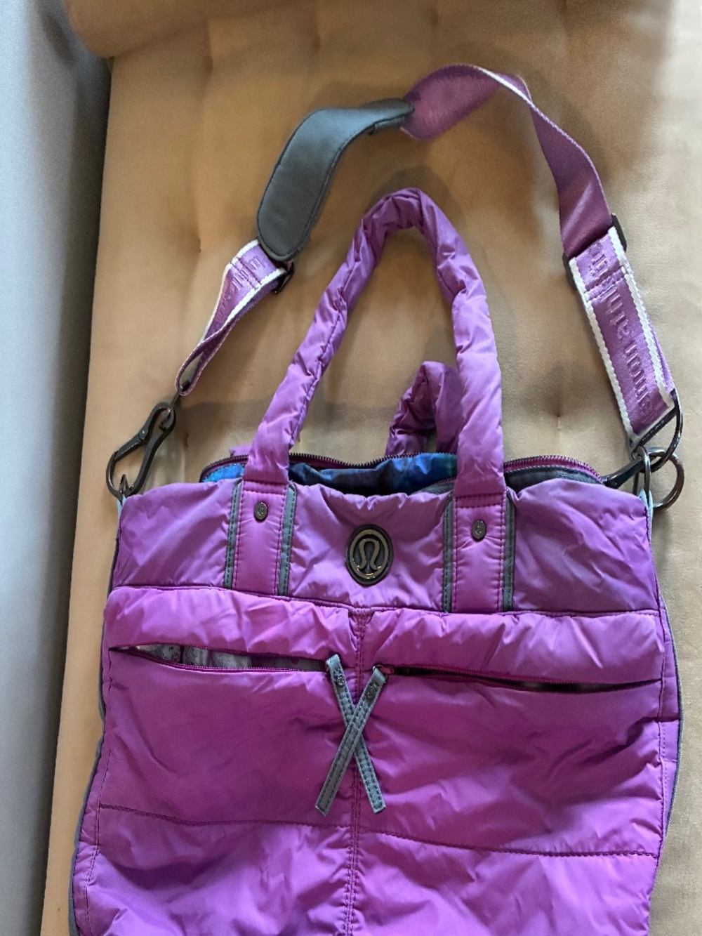 Lululemon bag